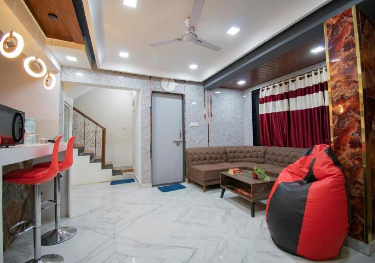 Tatva Villa , Лонавала Экстерьер фото